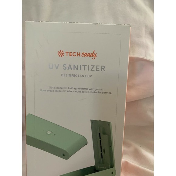 Tech Candy UV Sanitizer for Phone FABFITFUN Kills 99% of Germs in 5 Minutes NEW - Picture 2 of 8